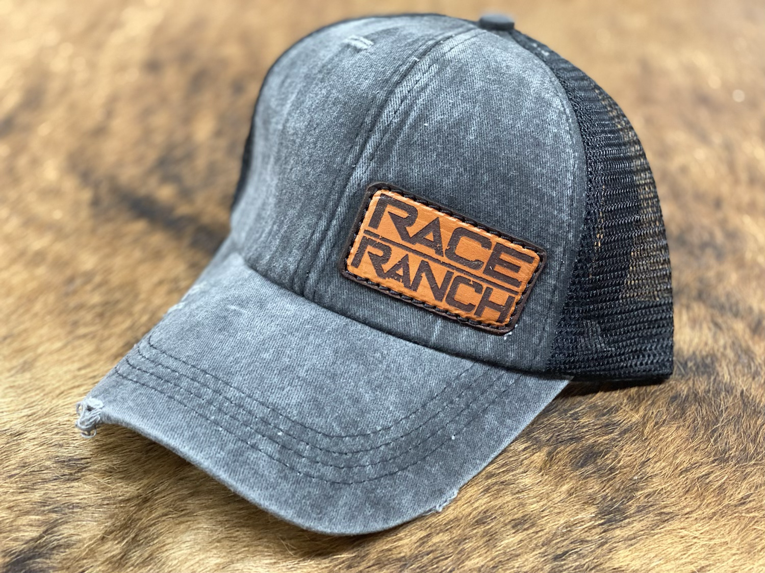 Race Ranch Distressed Black / Black - Ponytail Hat