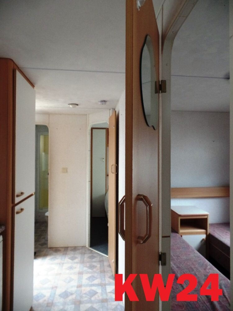 Miniatura: porta/quarto e corredor