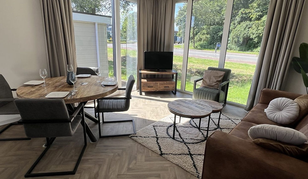 Miniaturbild: Zona de jantar e sala de estar