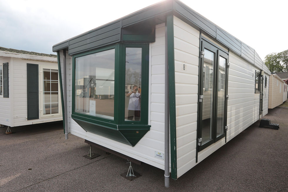Miniatura: Saricar Chalet NL01