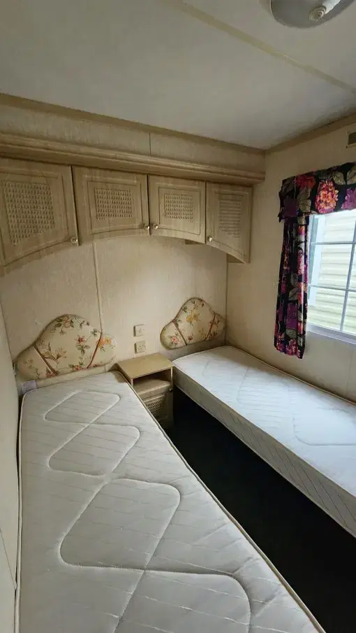 Miniatura: Willerby Granada 2 Quartos (40,14 m²) UK20