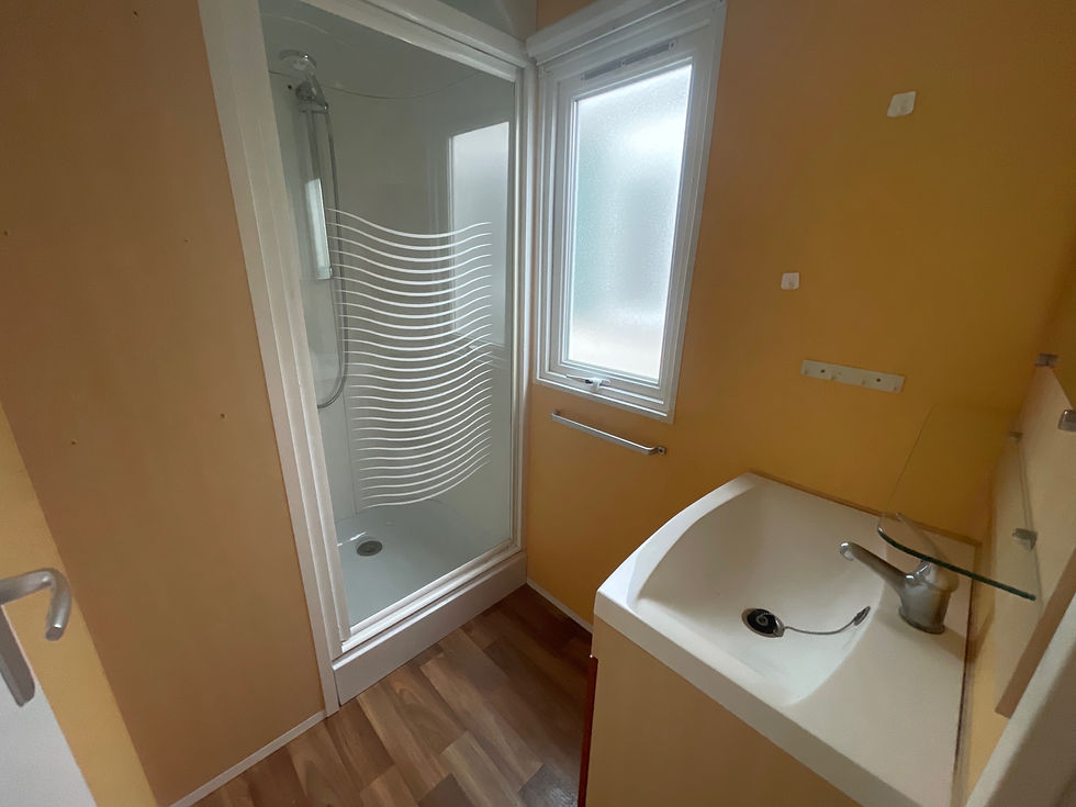 Miniatura: IRM Super Titania 2 Quartos (31,602 m²) FR02