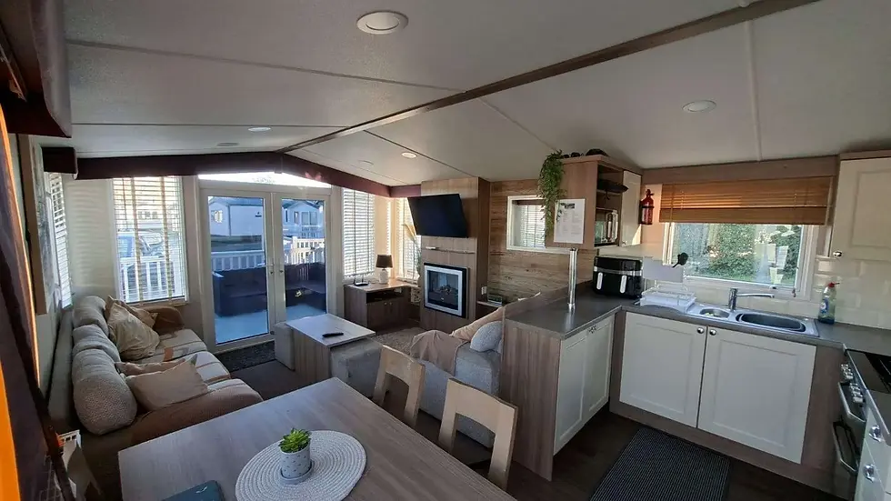 Miniaturbild: Swift Bordeaux 3 Quartos (≈ 43,90 m²) UK02