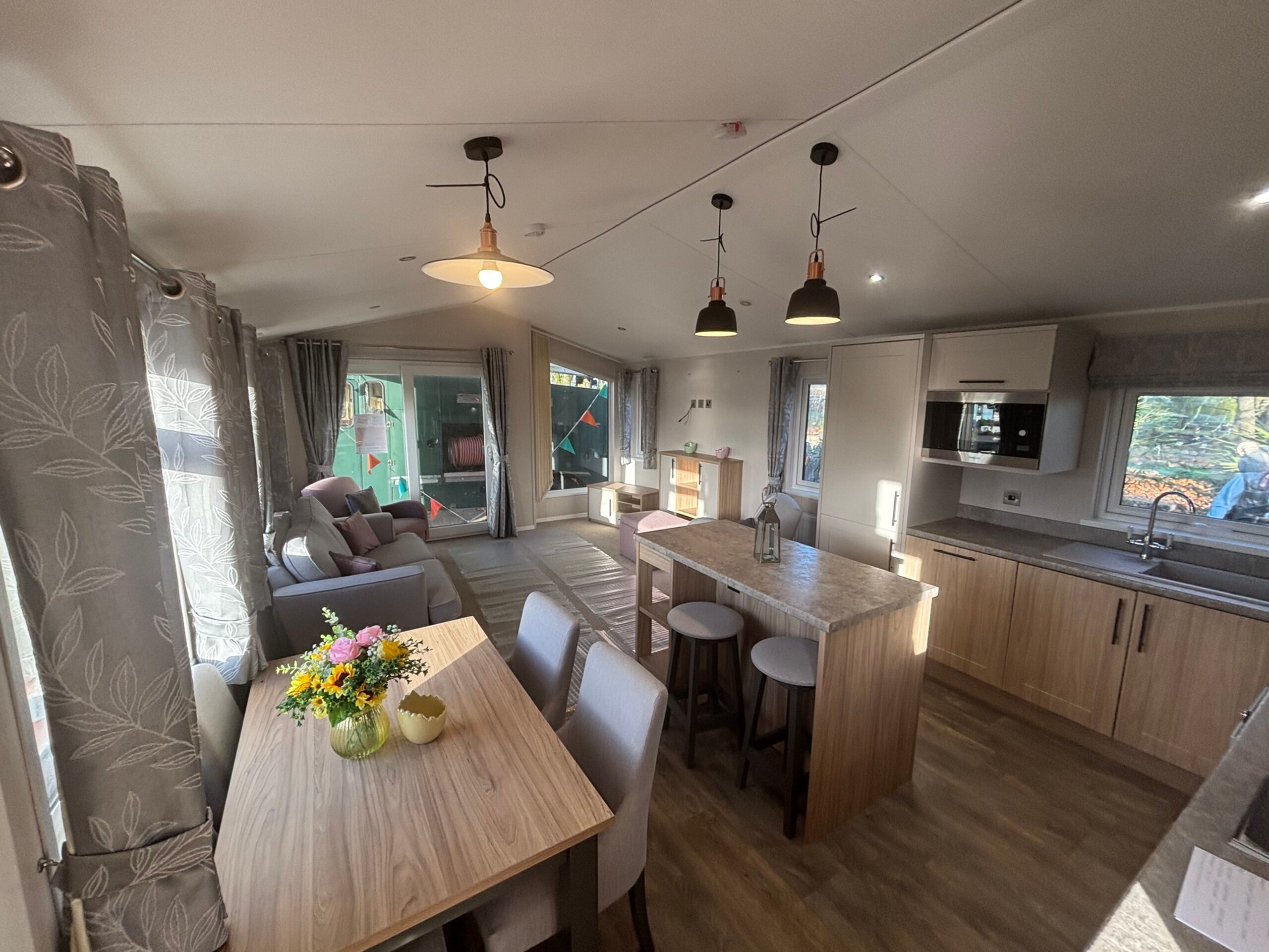 Willerby Waverley – ex display UK16