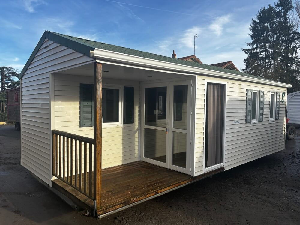 Chalet terrasse 15 2 Quartos (32,00 m²) FR04