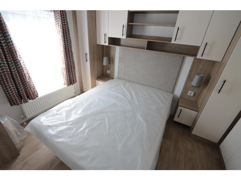 Miniaturbild: quarto e cama 