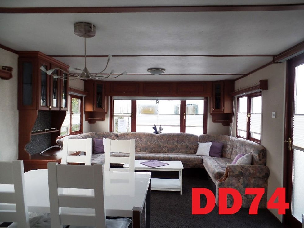 Miniatura: sala e mesa