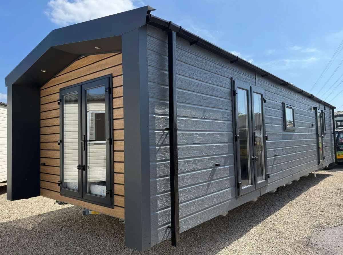 GV Aurora Lodge 2 Quartos (≈ 41,279 m²) UK02