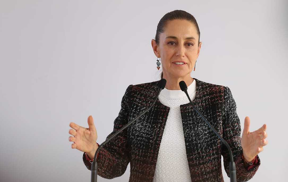 GOBIERNO DE CLAUDIA SHEINBAUM ADQUIERE 30 TRENES DE REPAVIMENTACIÓN PARA TRANSFORMAR CARRETERAS FEDERALES