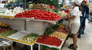 Inflación en México acelera en septiembre, pero queda por debajo de lo esperado
