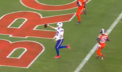 Bills apalean a Broncos y ganan su división por primera vez desde 1995