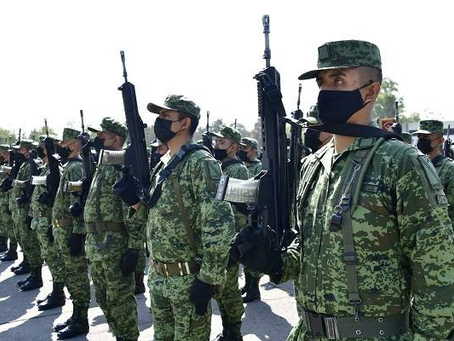 Sheinbaum aclara: militares sí pueden postularse a cargos de elección popular, no es reforma reciente