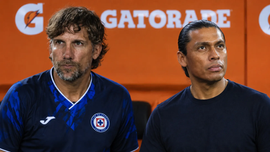 ¡ARDIÓ LA MÁQUINA! Tuca Ferretti señala a Facundo Oreja y apunta a una posible crisis dentro de Cruz Azul