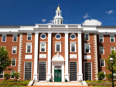 Harvard enfrenta crisis de aprendizaje por notas infladas y ausentismo