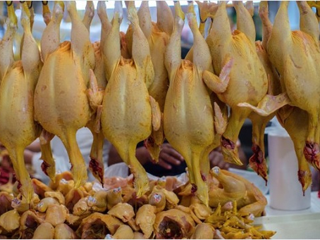 Precio de la pechuga de pollo supera los 200 pesos por kilo en México