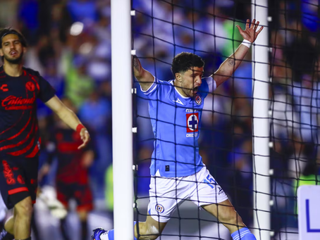 Cruz Azul remonta y logra el milagro