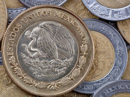¡El 'superpeso' regresa con fuerza! Rompe el piso de las 19 unidades por dólar y marca récord en 2025