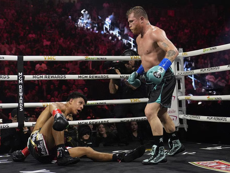 Canelo Álvarez retiene sus títulos en una guerra de mexicanos