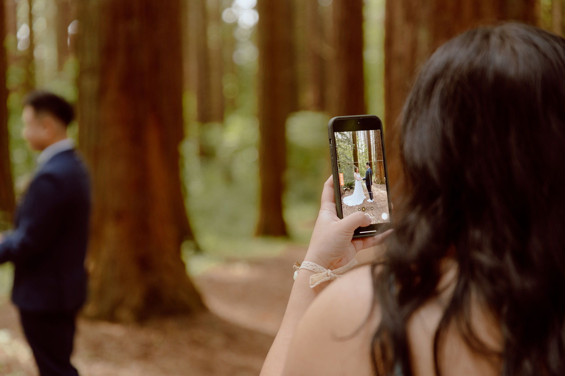 west coast elopement, vancouver wedding, vancouver elopement, woodsy wedding, pnw wedding, west coast, forest elopement, forest wedding