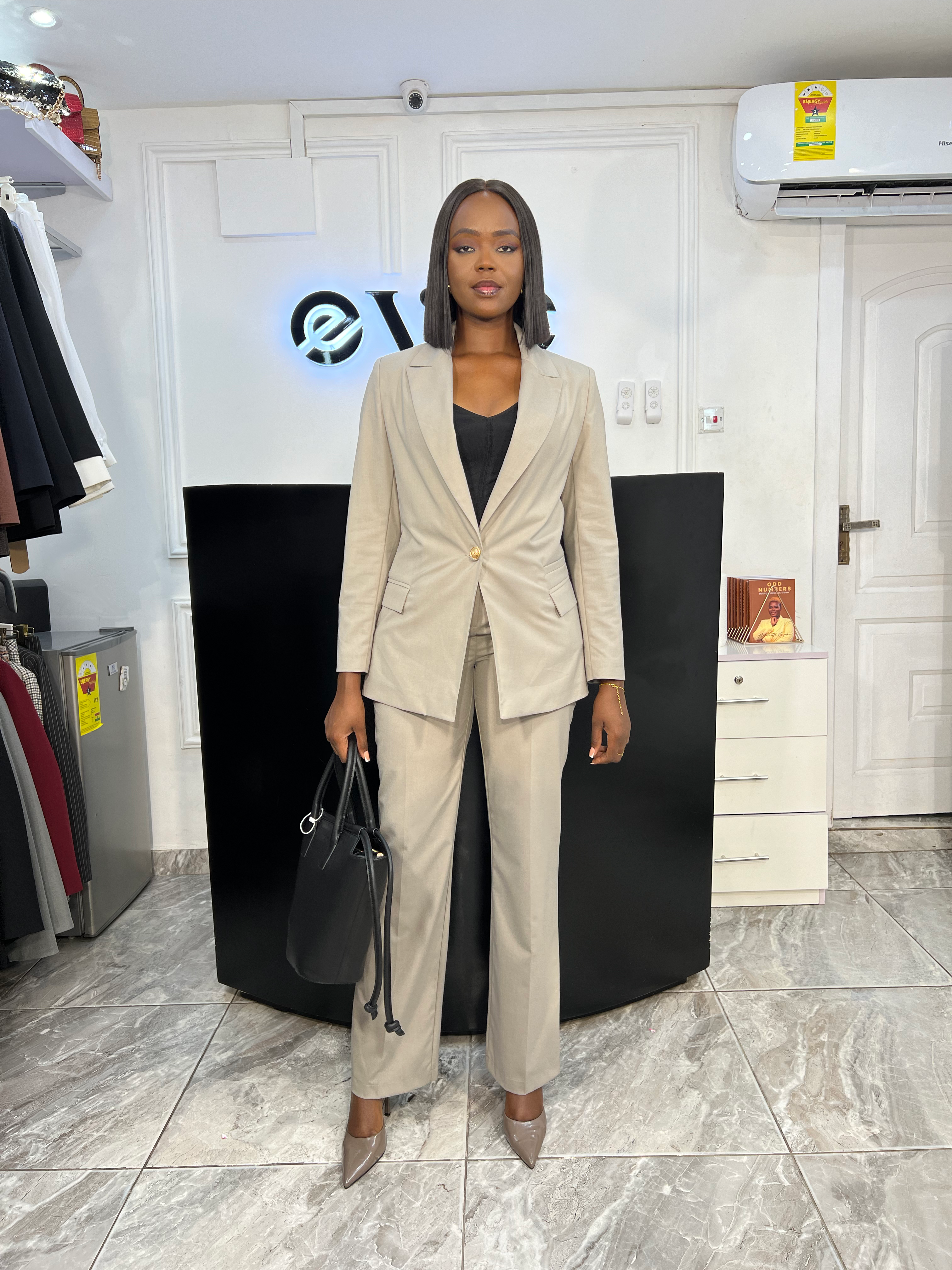 STONE GREY SINGLE BREASTED TROUSER SUIT