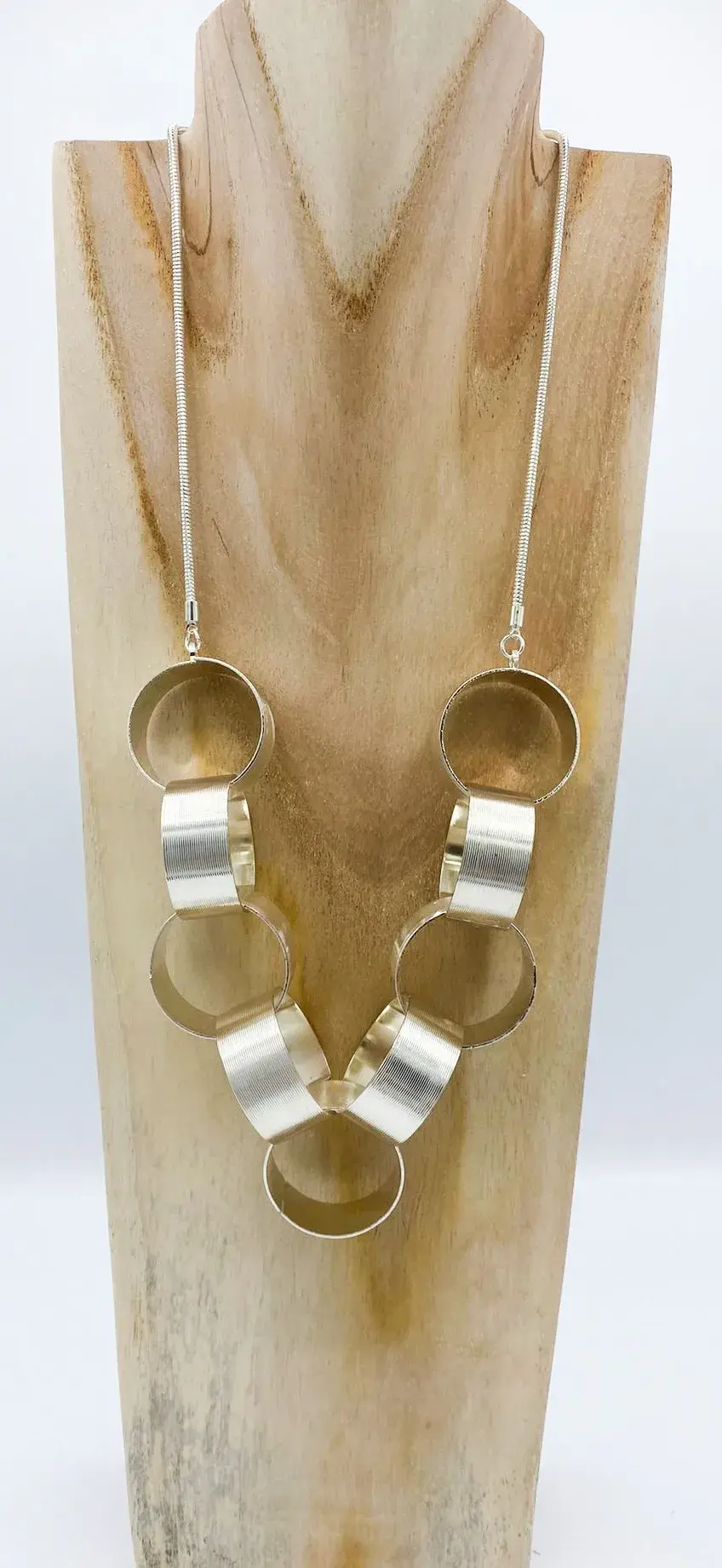 Jess & Lou Chunky Statement Silver Linked Loop Necklace
