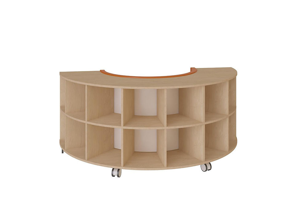 Mueble móvil curvo con panel frontal decorativo