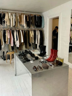 PEERLESS ASKS: HOW TO FIND YOUR OWN STYLE?