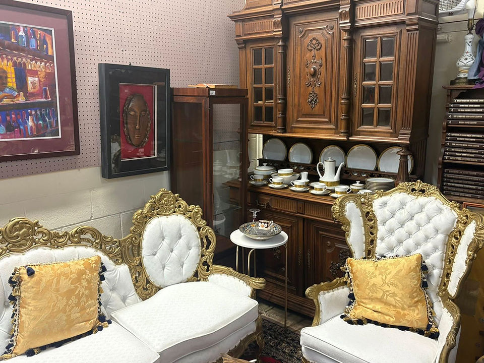 Victorian gold living room furniture
