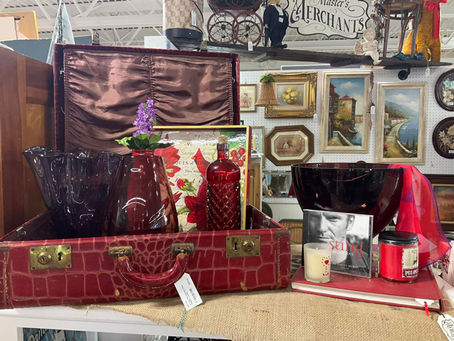 Vintage decorations and gallery wall in antique store