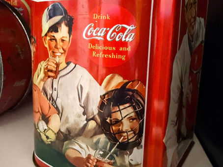 Coca-cola vintage tin with young baseball players