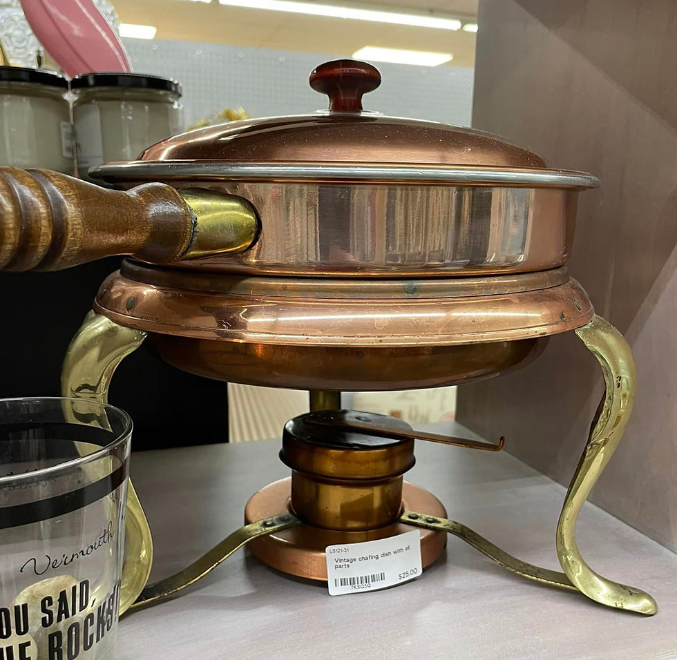 Vintage copper chaffing dish