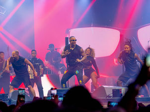 Léo Santana e Turma do Pagode fazem show no CTN em noite de muito swing e pagode