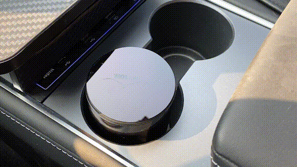 3センサー技術で自動開閉.gif