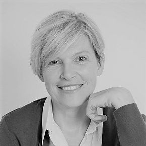 Delphine_Notebaert (2)_edited.jpg