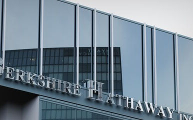 Berkshire Hathaway’s Big Bet: What Signal Does It Send About the U.S. Housing Market?