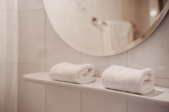 Zimmer mit Frühstück - Garni Unterweggütl - Bed & Bar Ba ins in Naturns bei Meran