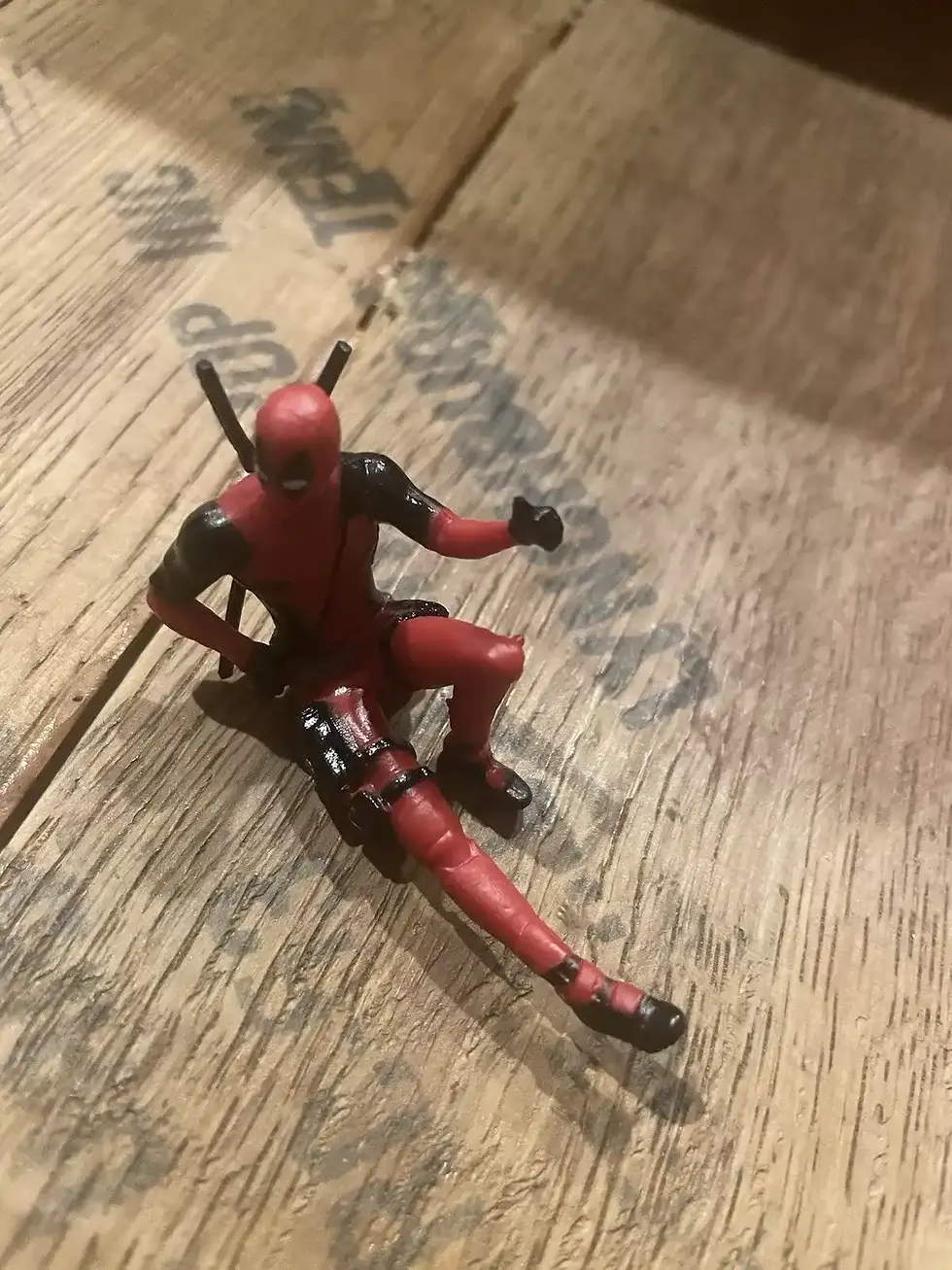 Thumbnail: Sitting Deadpool Collectable