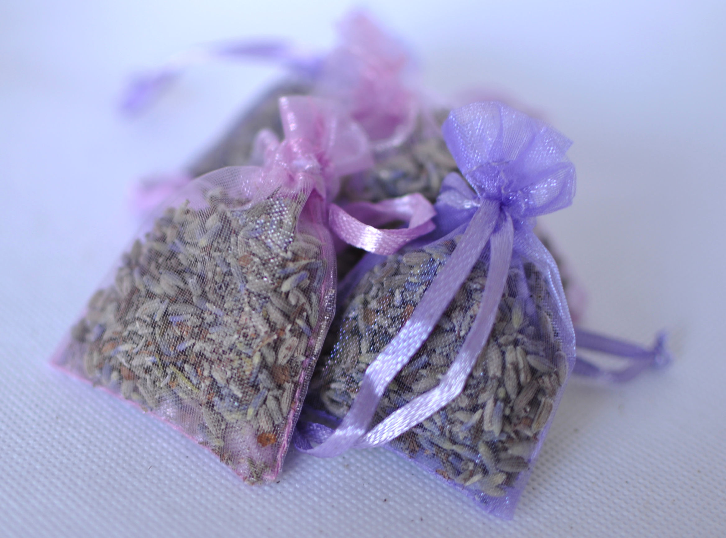 14 x Dried Organic Lavender Flower Bags / Scented Drawer Sachet