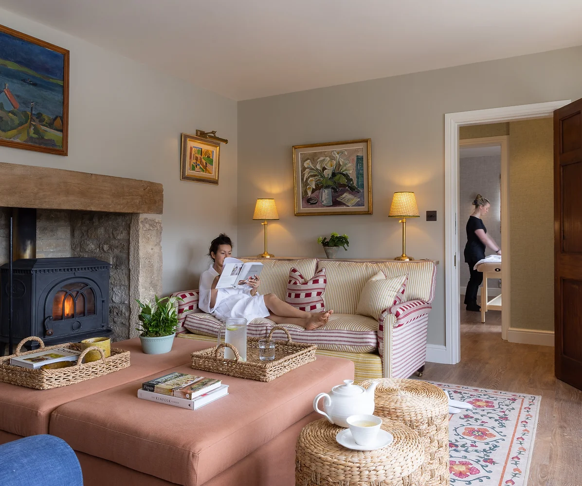 Coombe End Manor Gardens Spa 18.webp