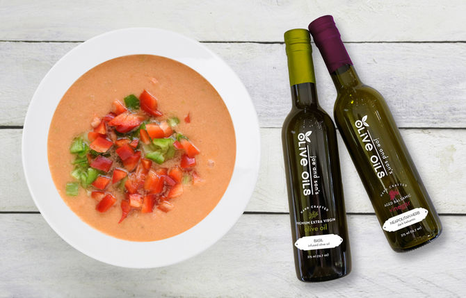 Easy No Cook Gazpacho (Cold Spanish Soup)