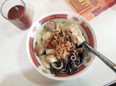 Mie Bakso Parahyangan 1.jpg