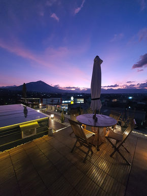 Hotel penginapan unik mezzanine mewah elegant kota Garut