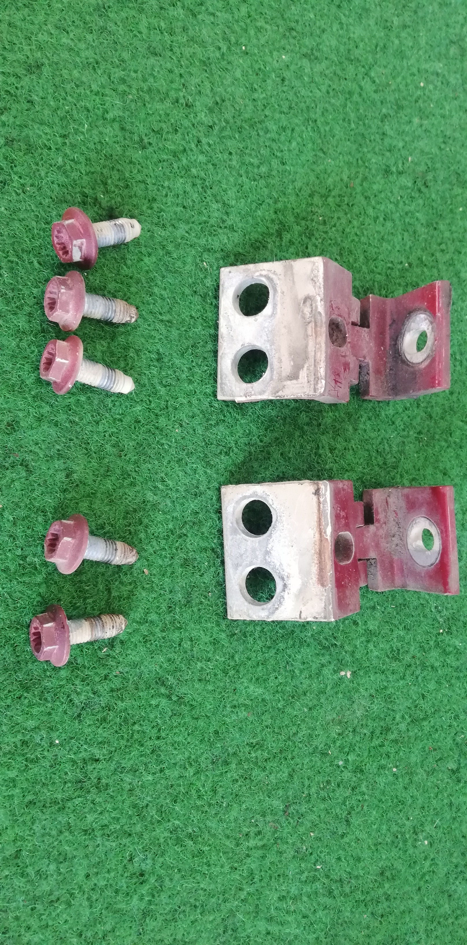 VW T4 Türscharniere, Fahrer / Beifahrertür 7D0831401