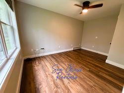 Master bedroom pic 3