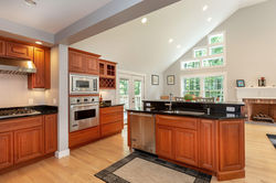 Kitchen pic 5