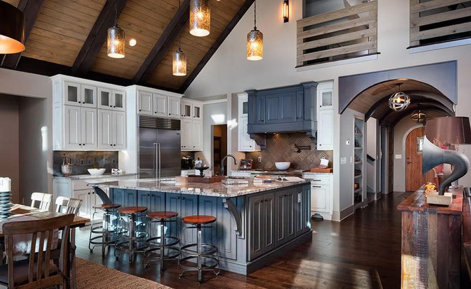 Lake Lanier Rustic Arts & Crafts, Lake Lanier home kitchen, Lake Lanier GA