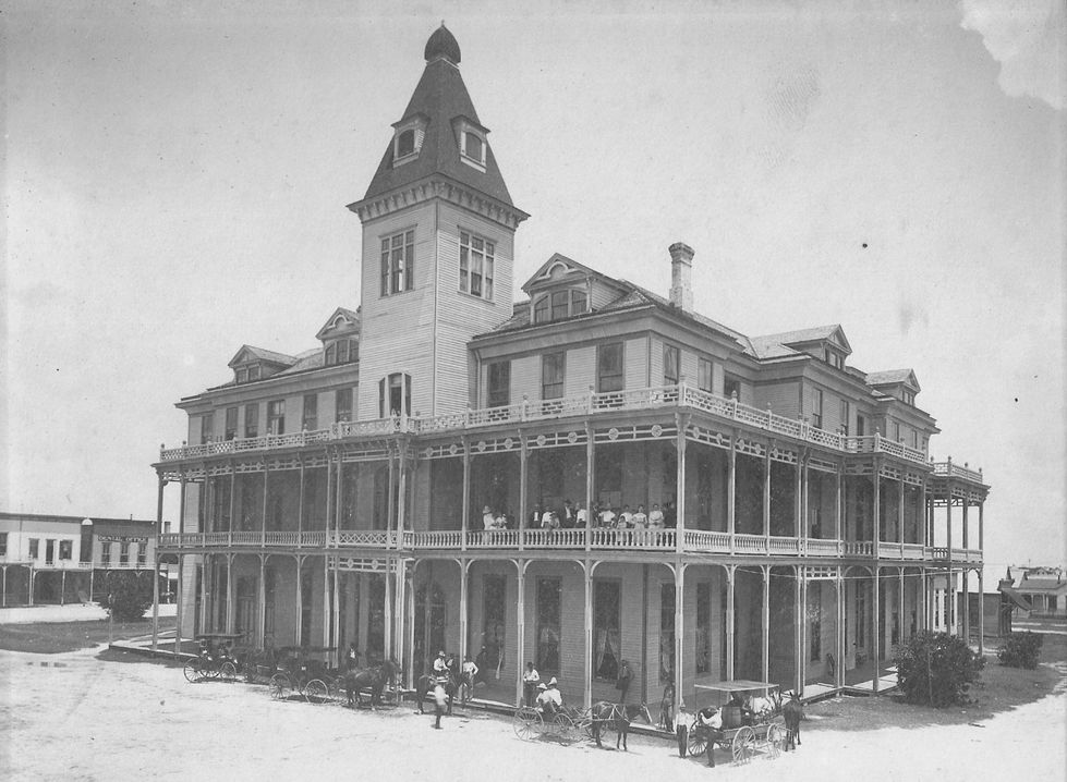 Del Mar Hotel