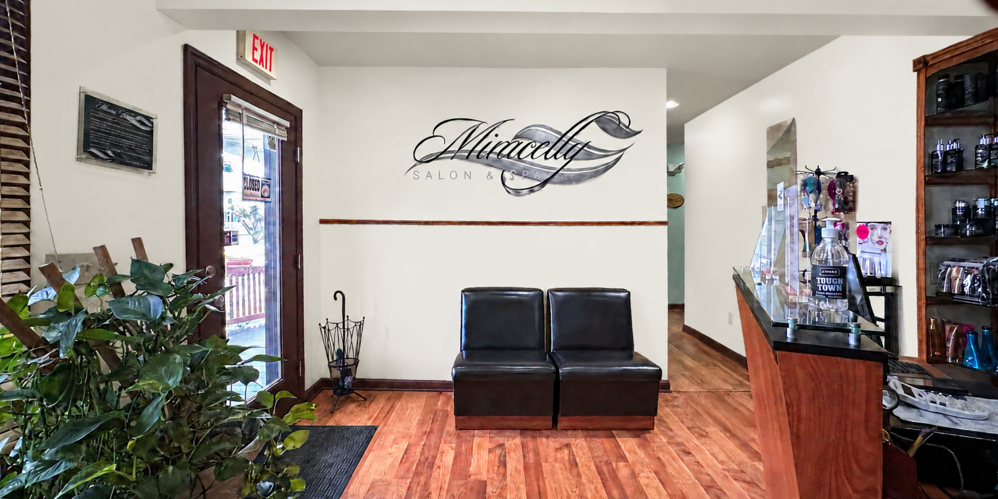 A welcoming place to arrive at Miracelly Salon & Spa