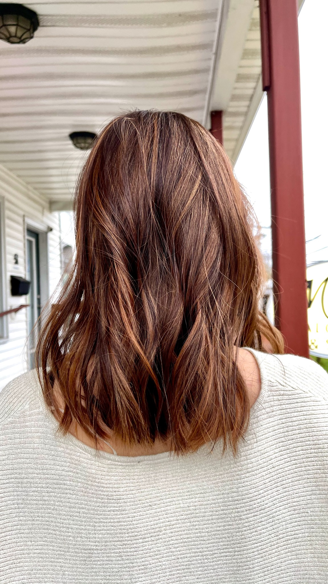 Warm brunette by Miracelly Salon & Spa