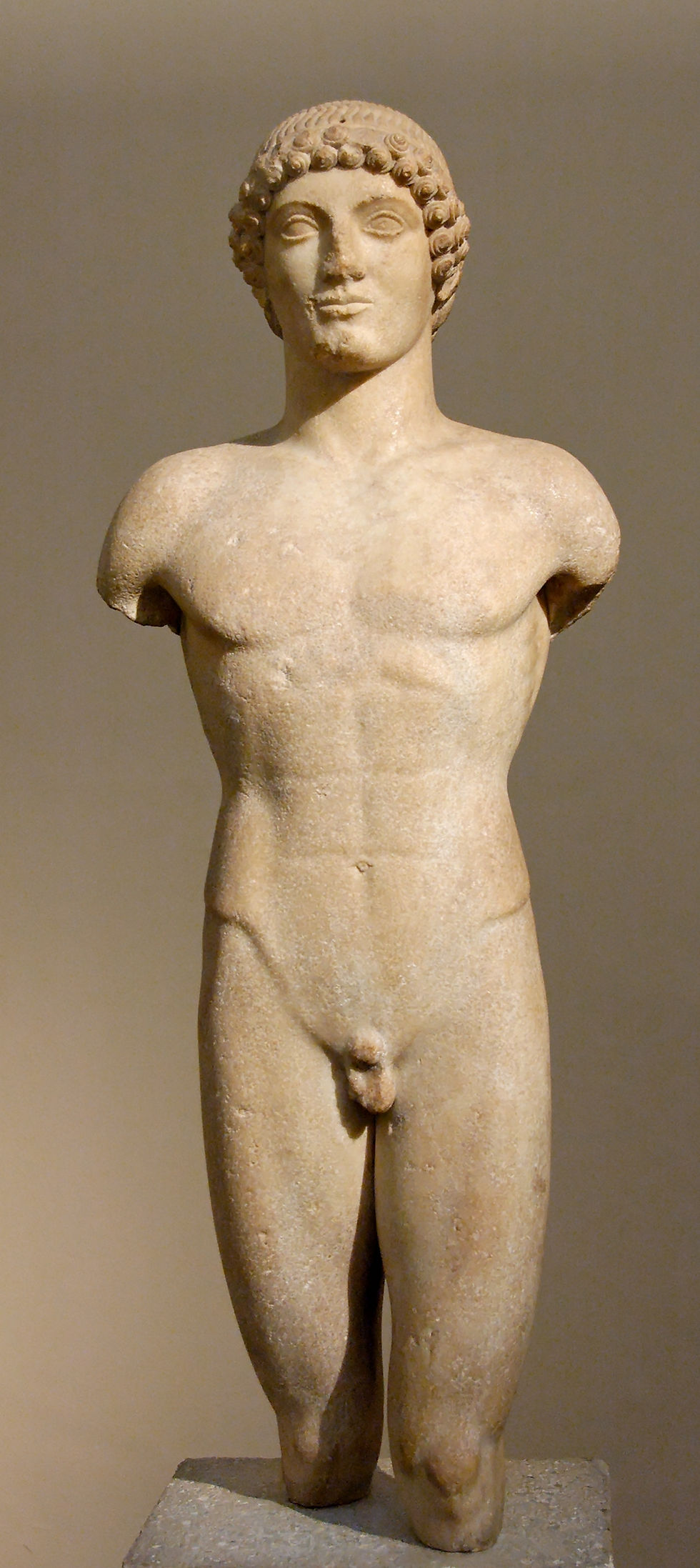 Apolo kouros, 490 A.C.